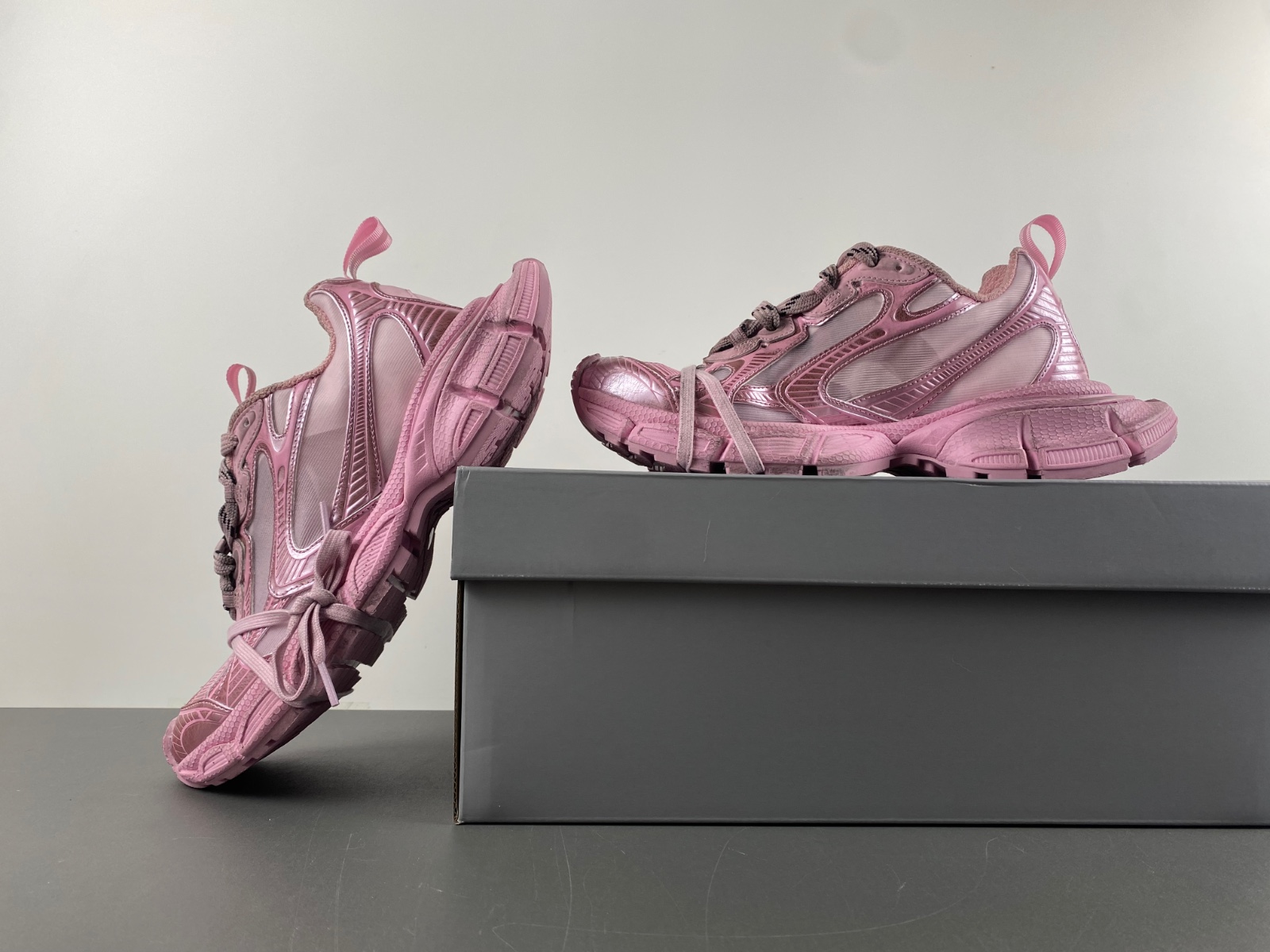 Balenciaga 734731 W3XL5 9048