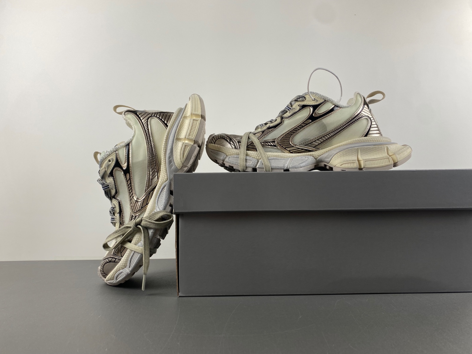 BALENCIAGA -PHANTOM SNEAKER 734731 W3XL2 0335