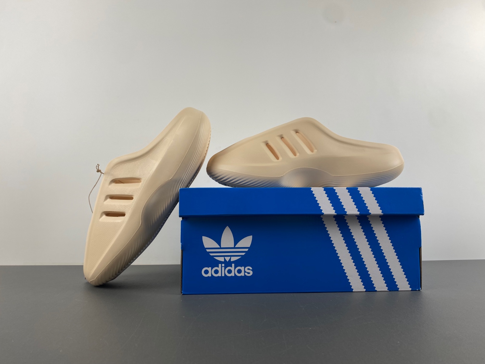 adidas adiFOM IIInfinity Mule Beige IH0355