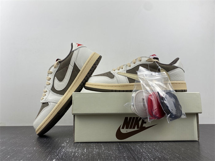 Travis Scott x Air Jordan 1 OG Low PS 'Reverse Mocha'  DO5442-162