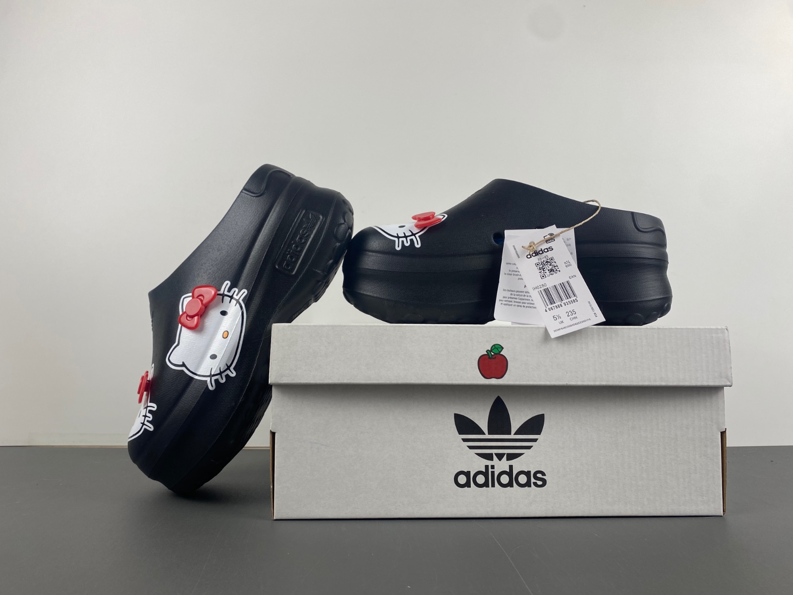 adidas Hello Kitty  IH0280