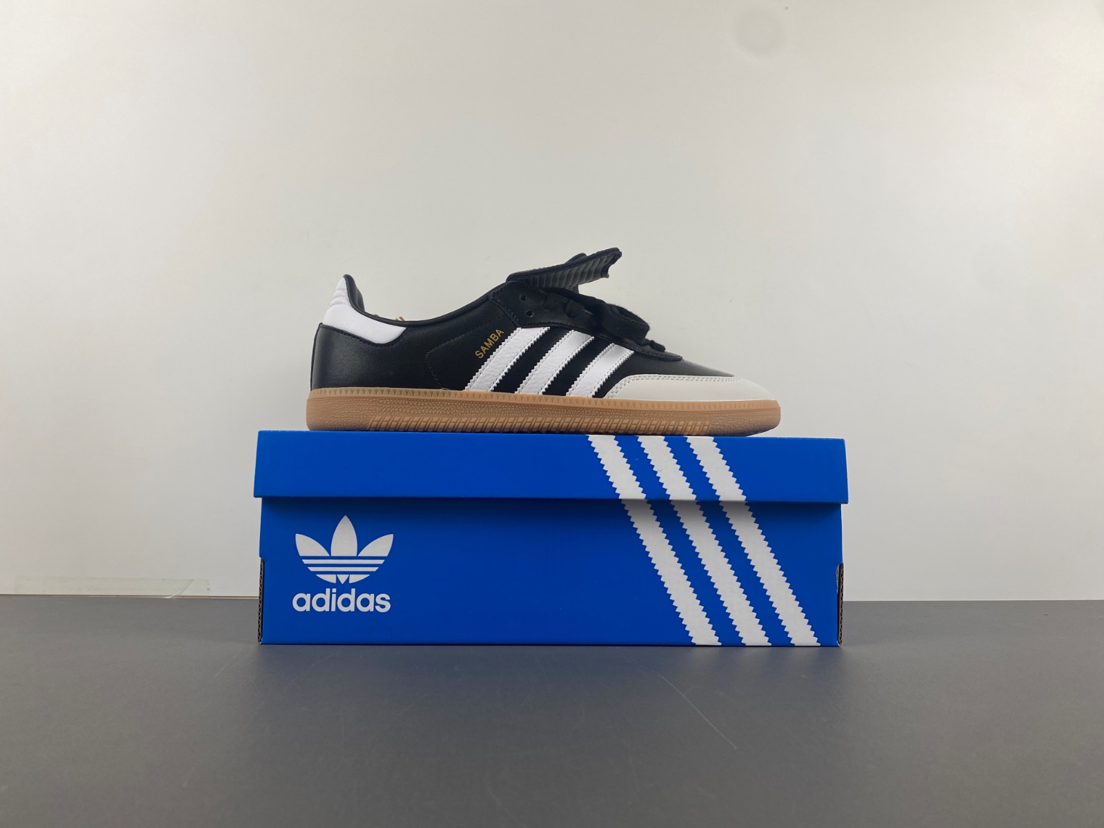 adidas Samba LT   IG2010