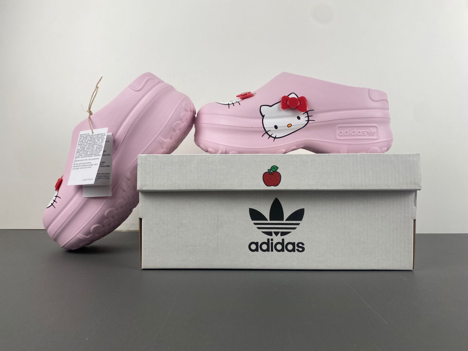 adidas Hello Kitty IG4446