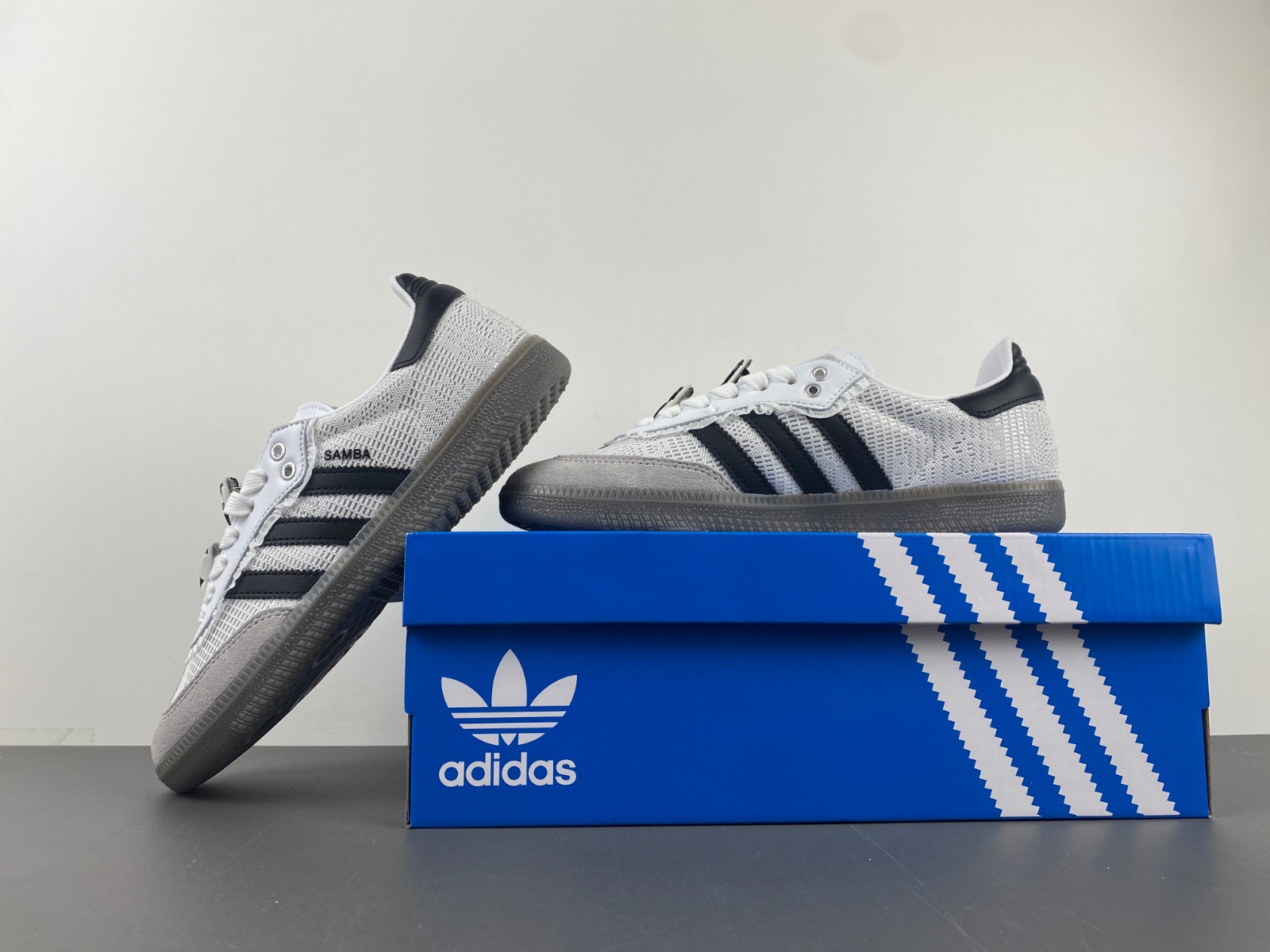 adidas Samba OG Lace Flower IH3371