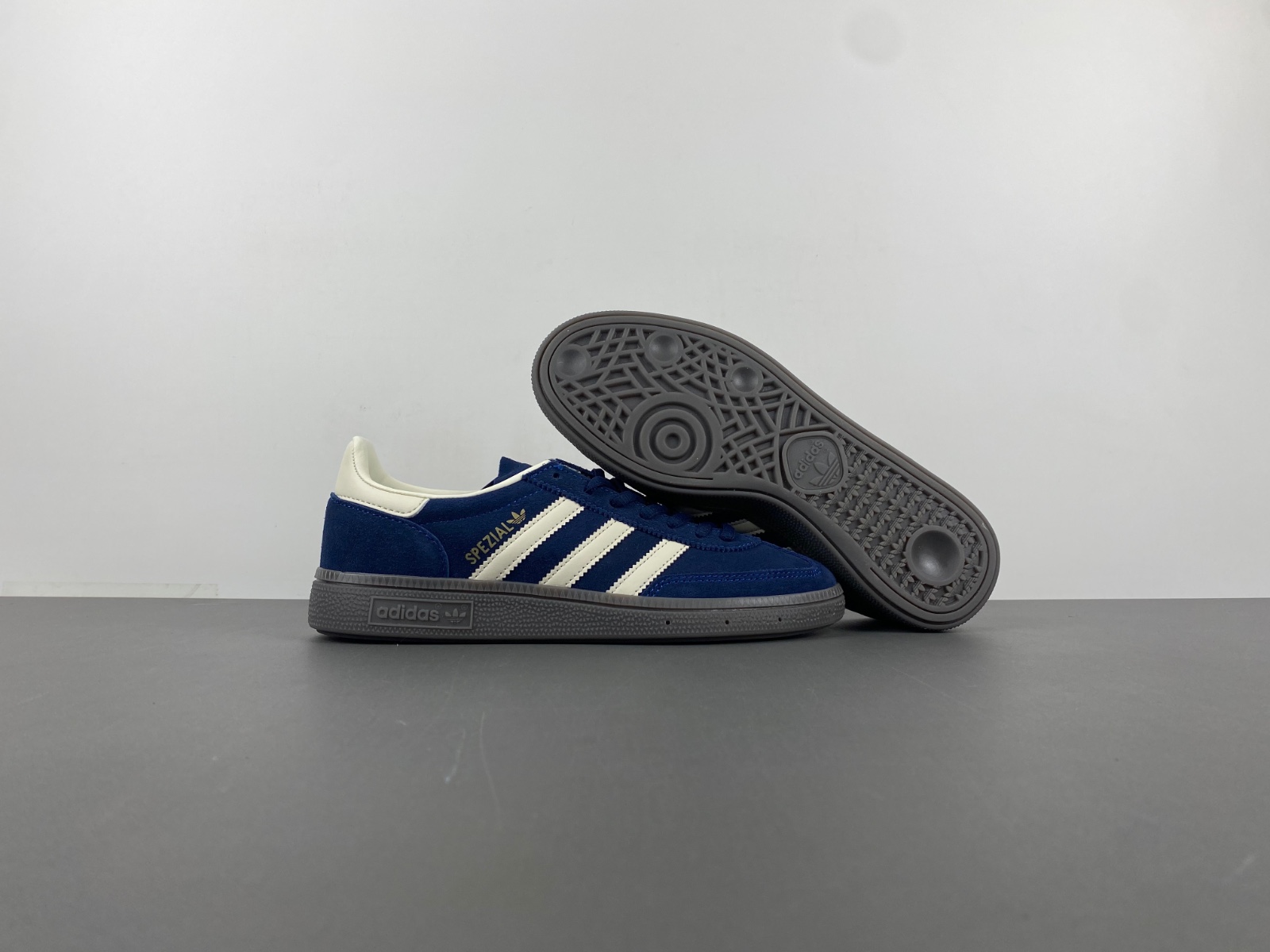 adidas handball spezia IF7087