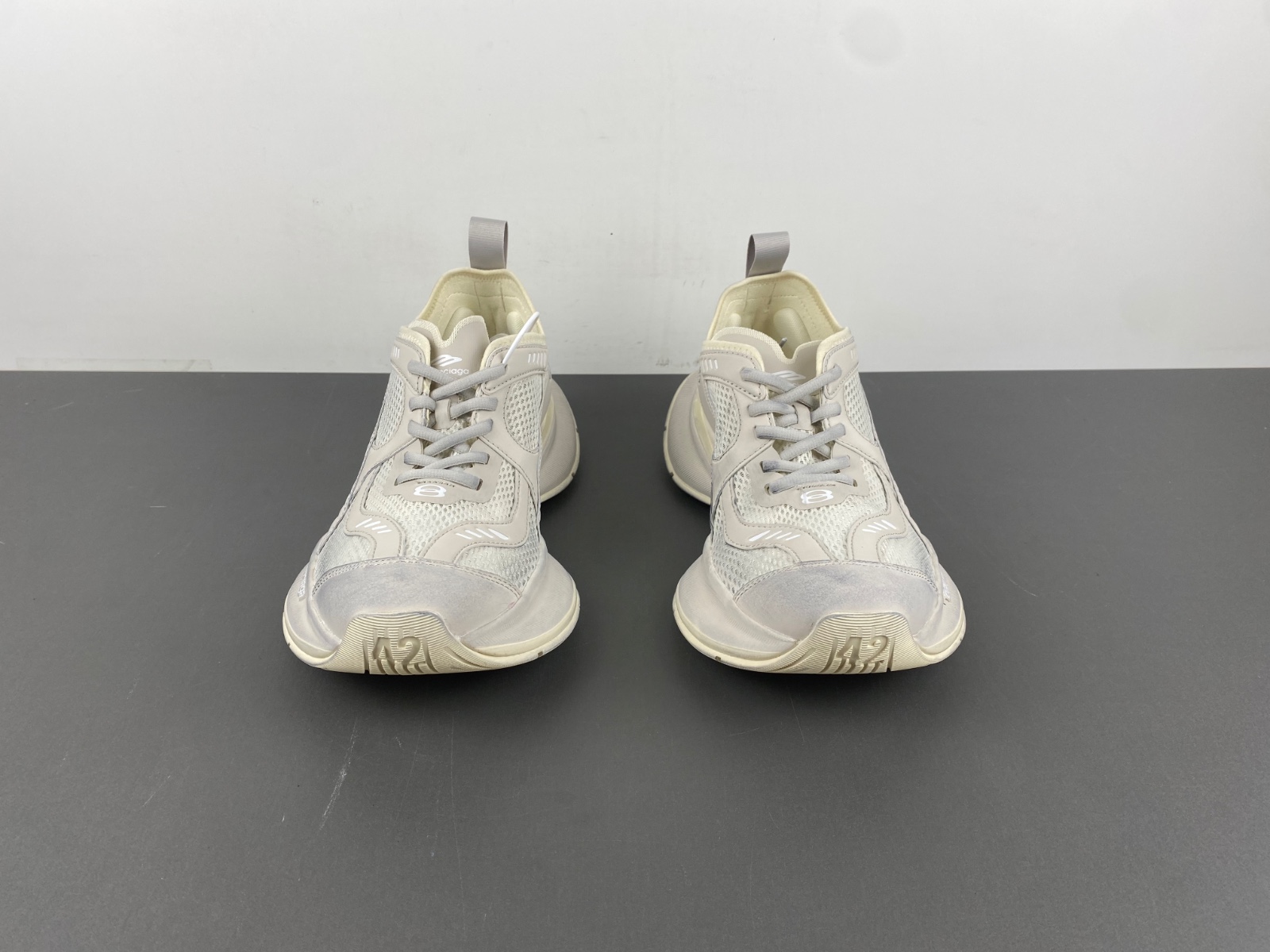 BALENCIAGA 793945 WFLGY 0261