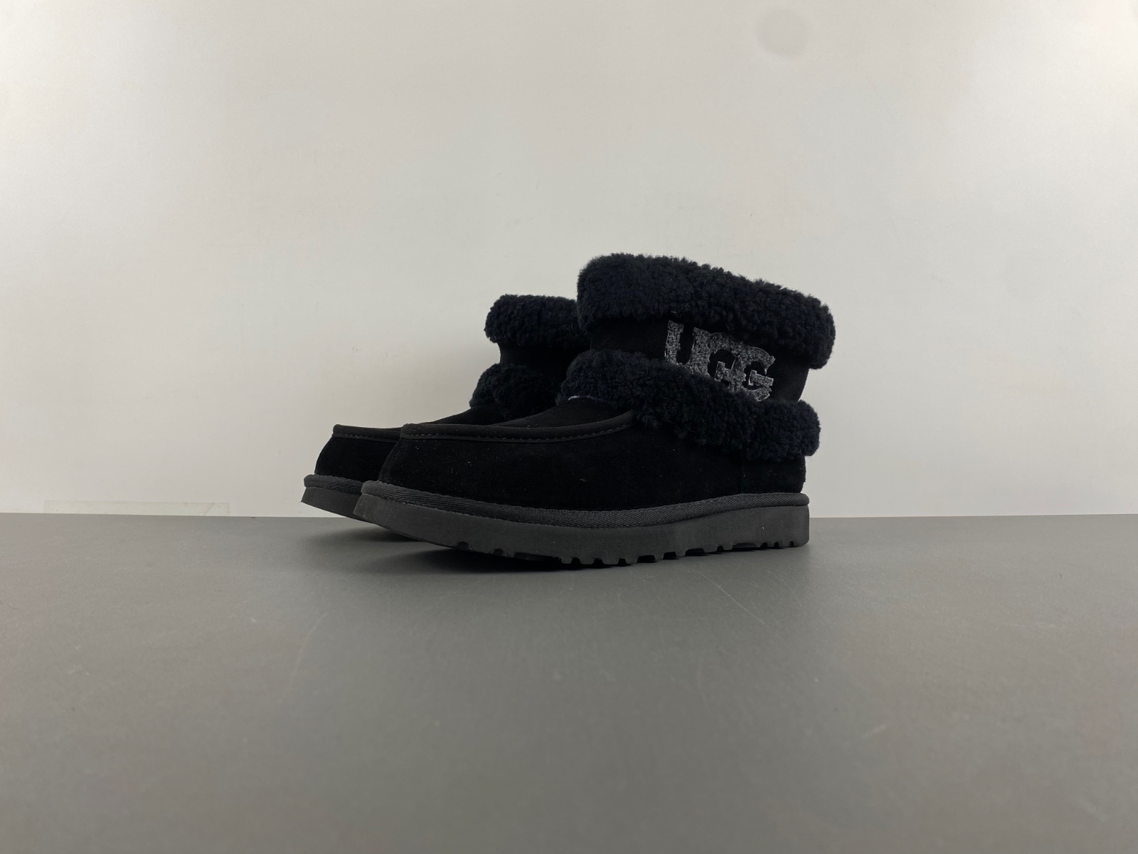 UGG W Ultra Mini Ugg Fluff braun W/1145410
