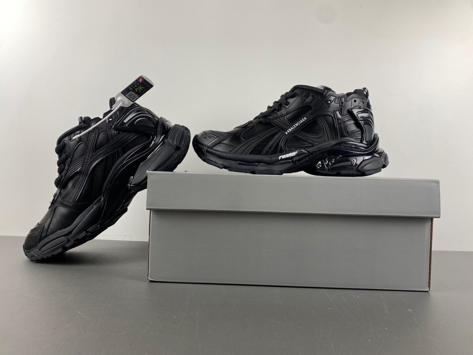 Balenciaga 813793 WRUNG 0123