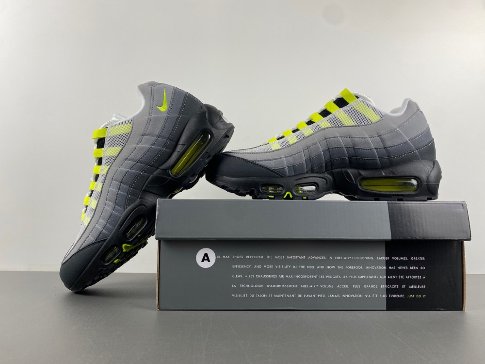 Air Max 95 OG 'Neon' 2020  CT1689-001