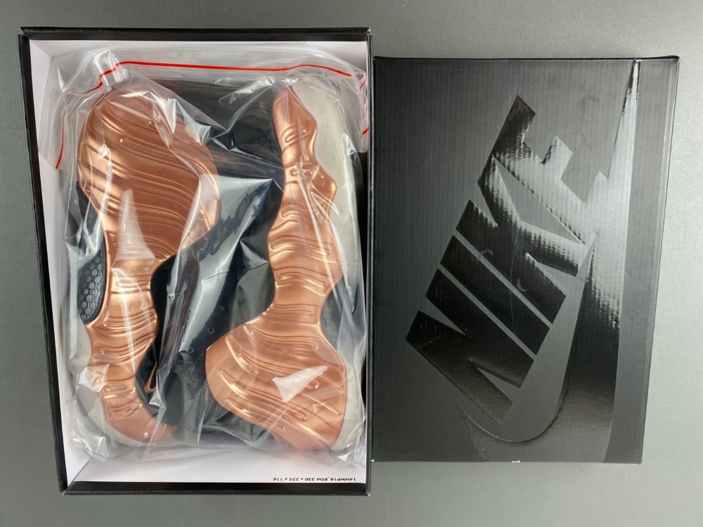 Nike Air Foamposite One “Metallic Copper”  FZ9902-001