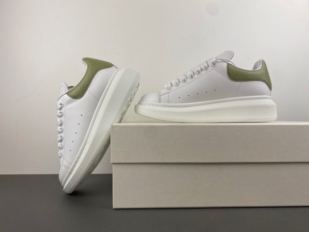 Alexander McQueen  553770 WHGP0 9000