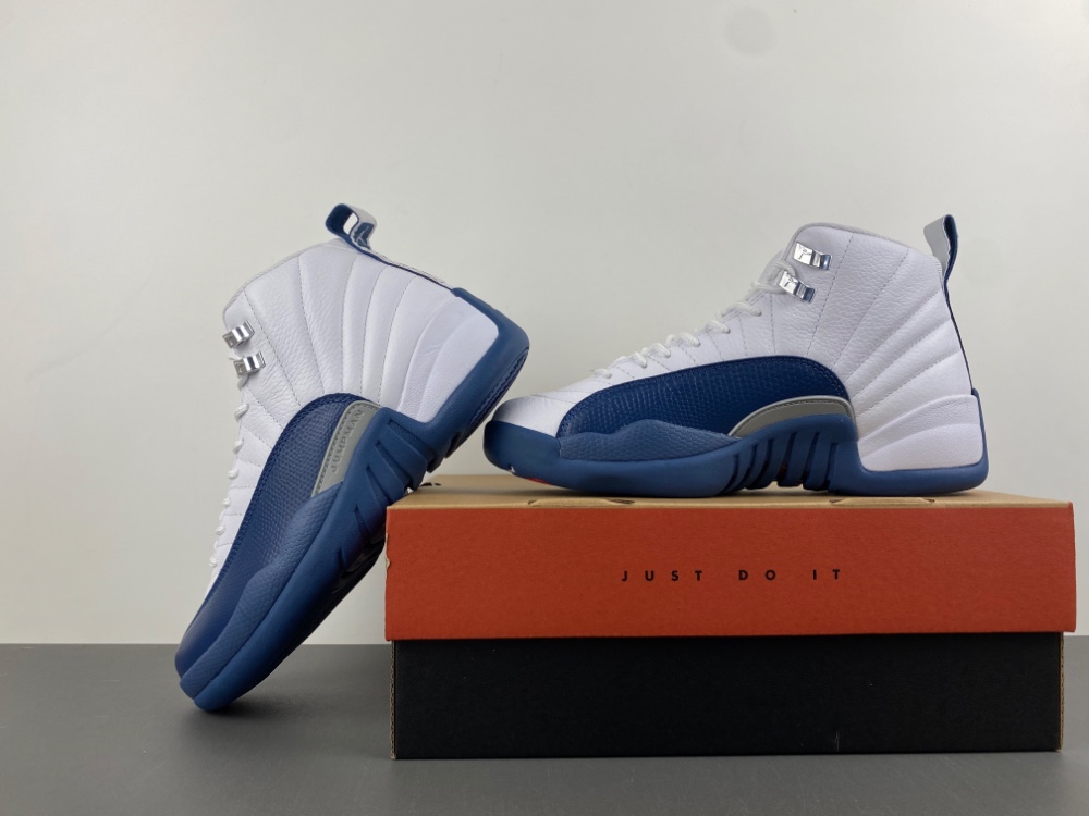 Air Jordan 12 GS  153265-114