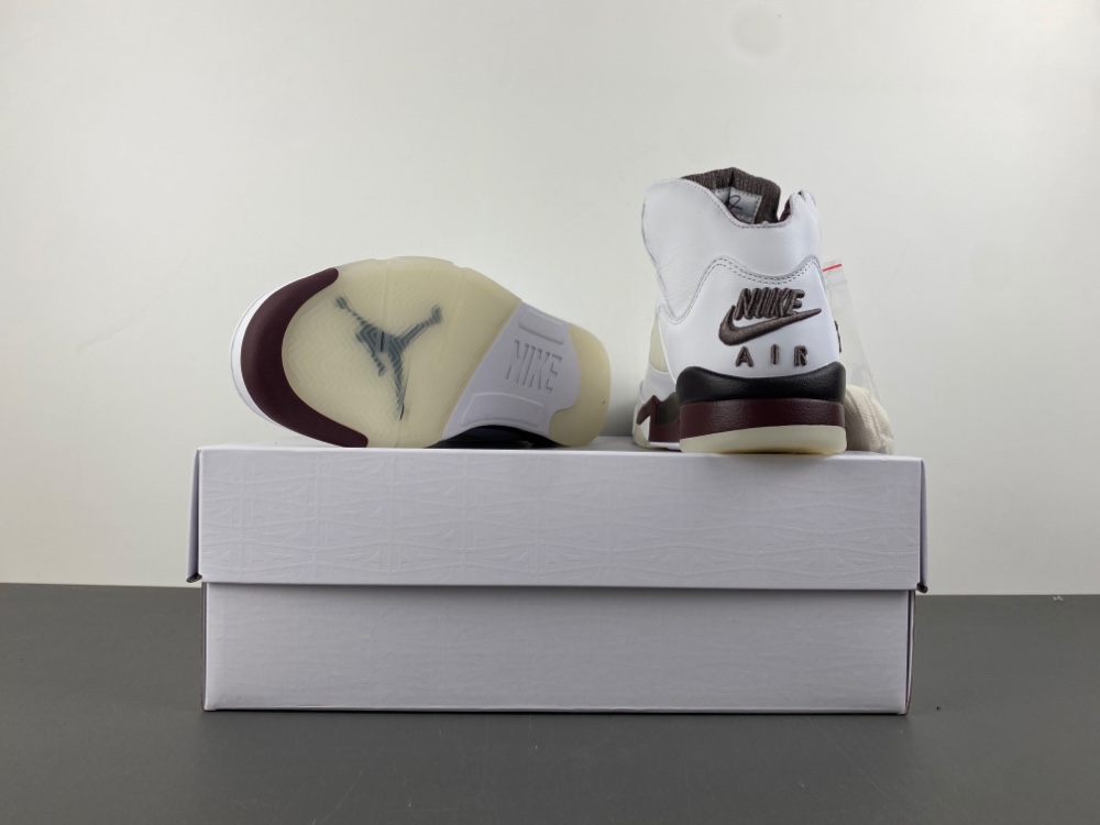 Maniére x Air Jordan 5 Retro OG AM ' IB1528-100
