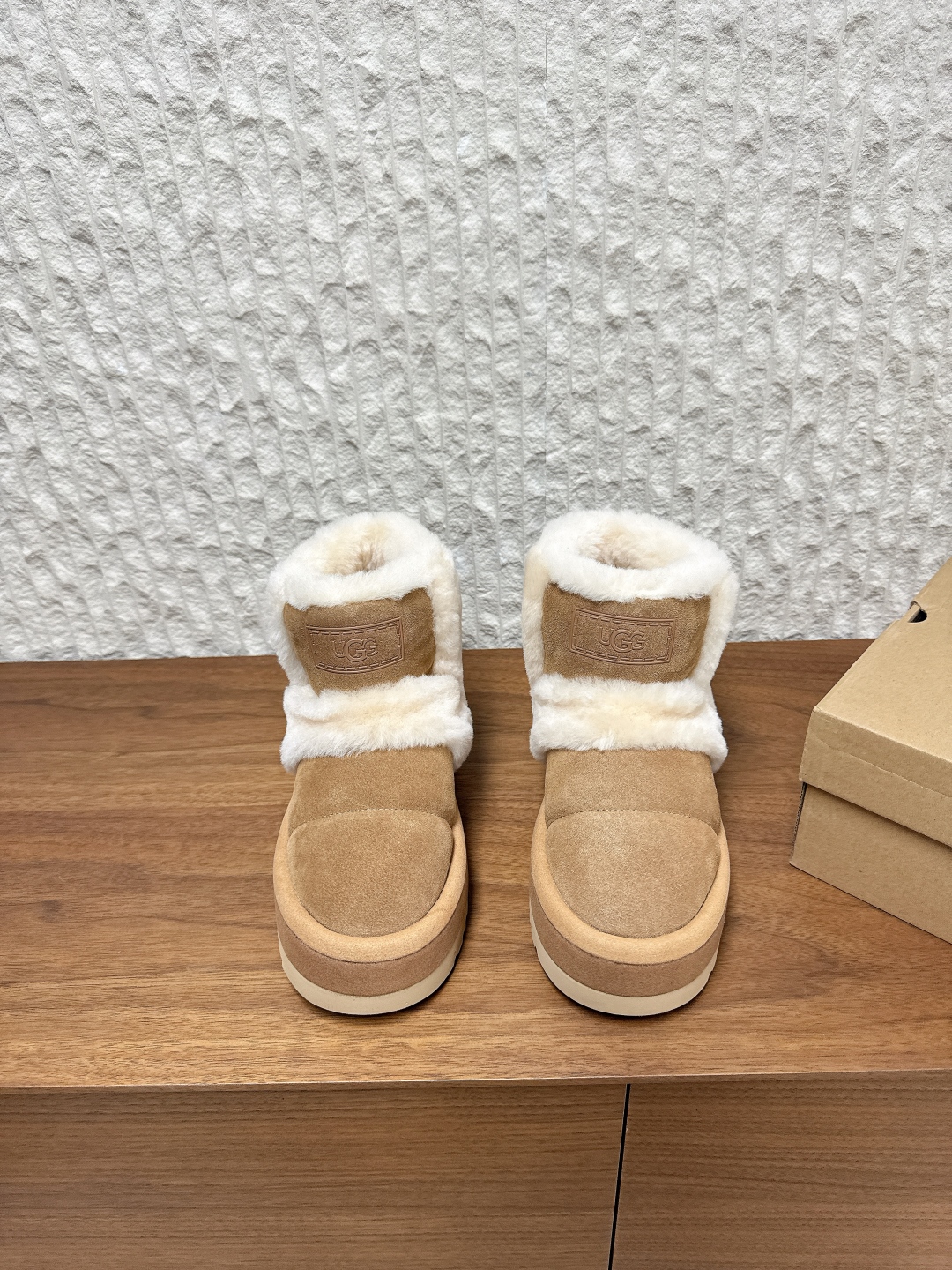UGG Cotton slippers