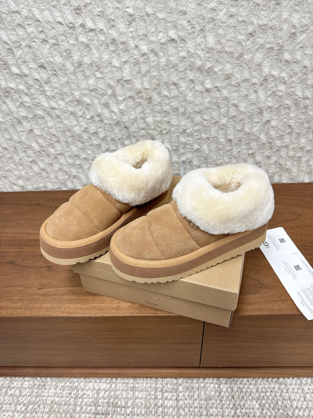 UGG Cotton slippers