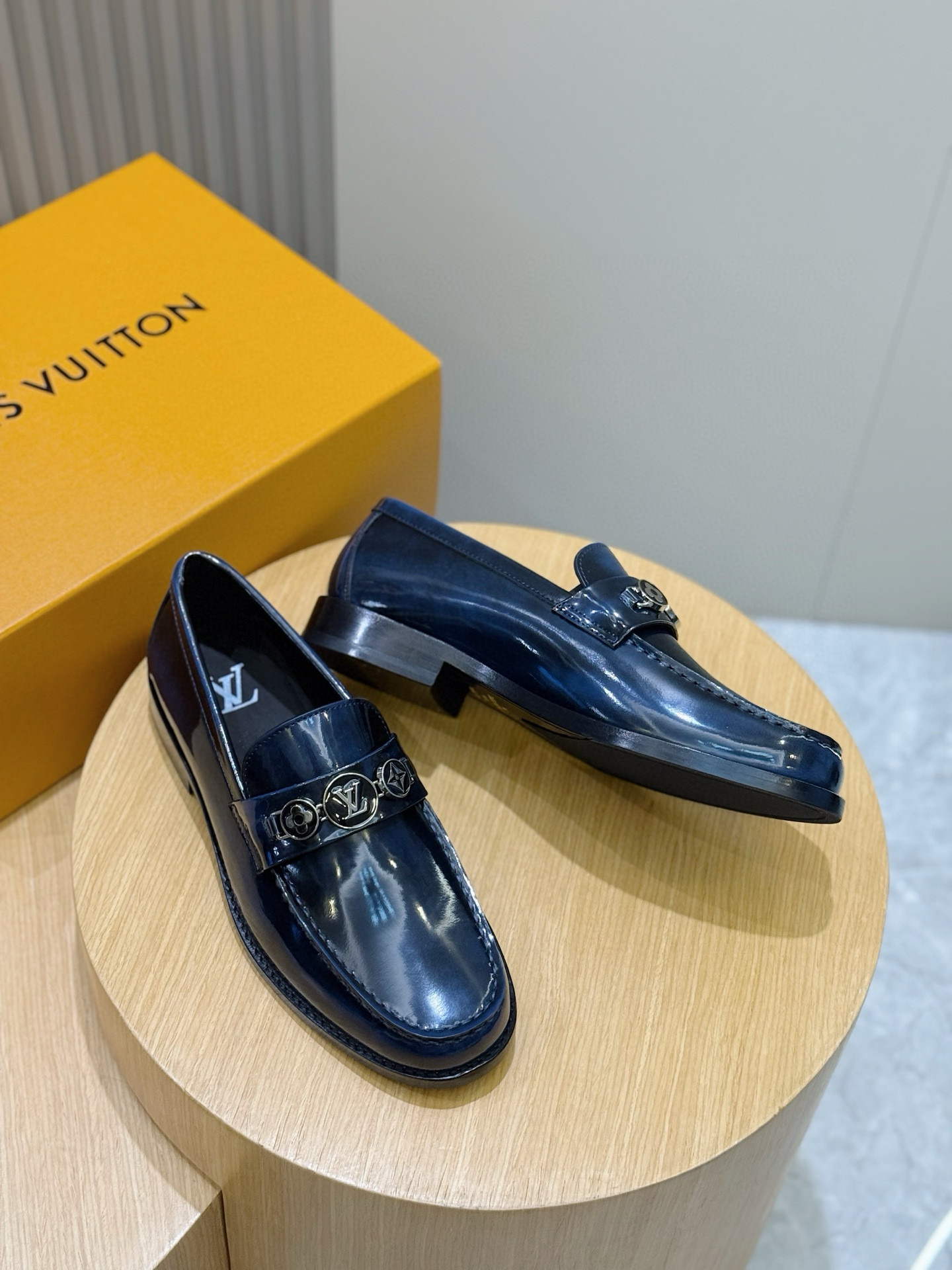Major  Leather Shoes