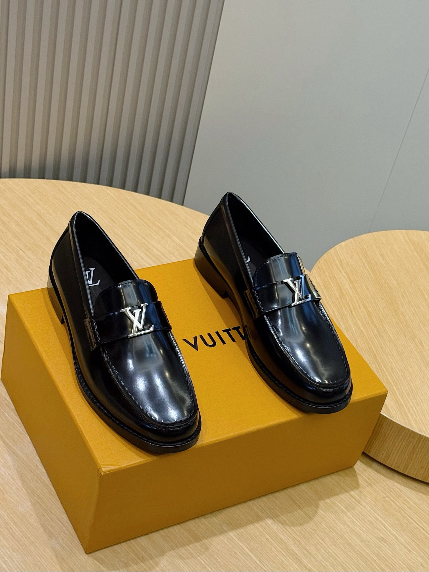Major  Leather Shoes