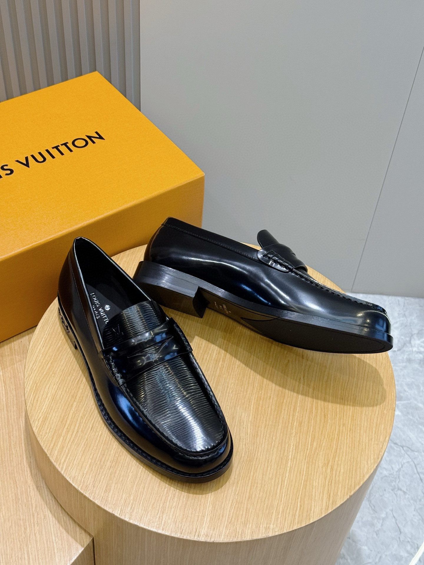 Major  Leather Shoes