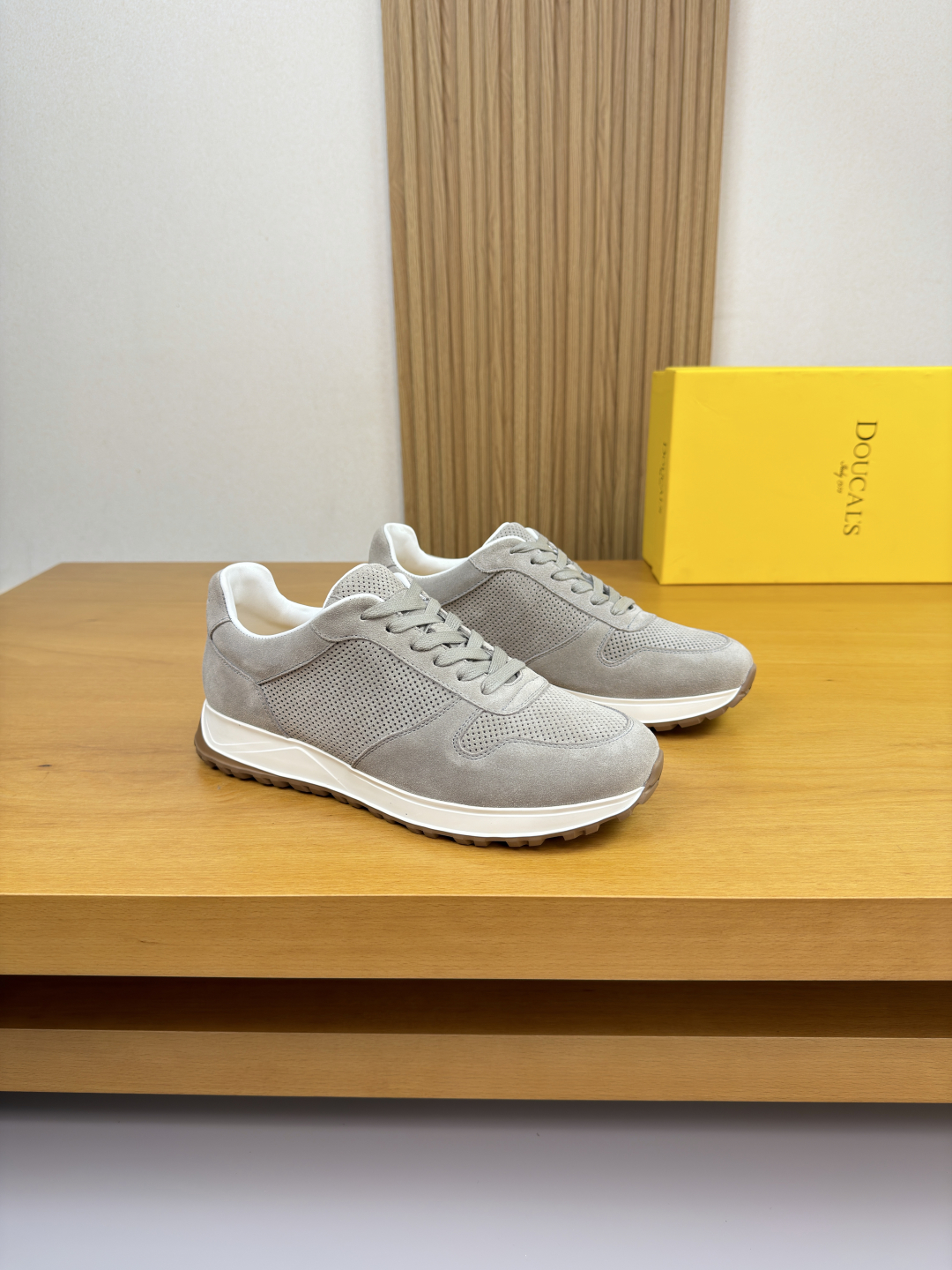 DOUCAL'S Sneakers