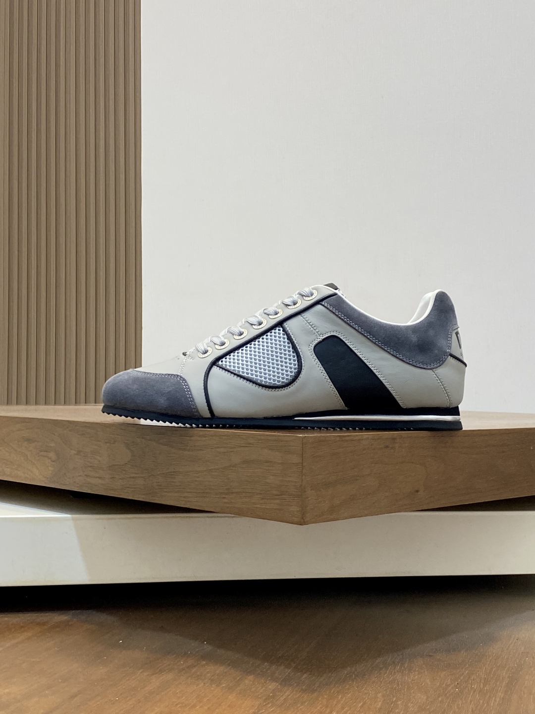 DOLCE & GABBANA Sneakers