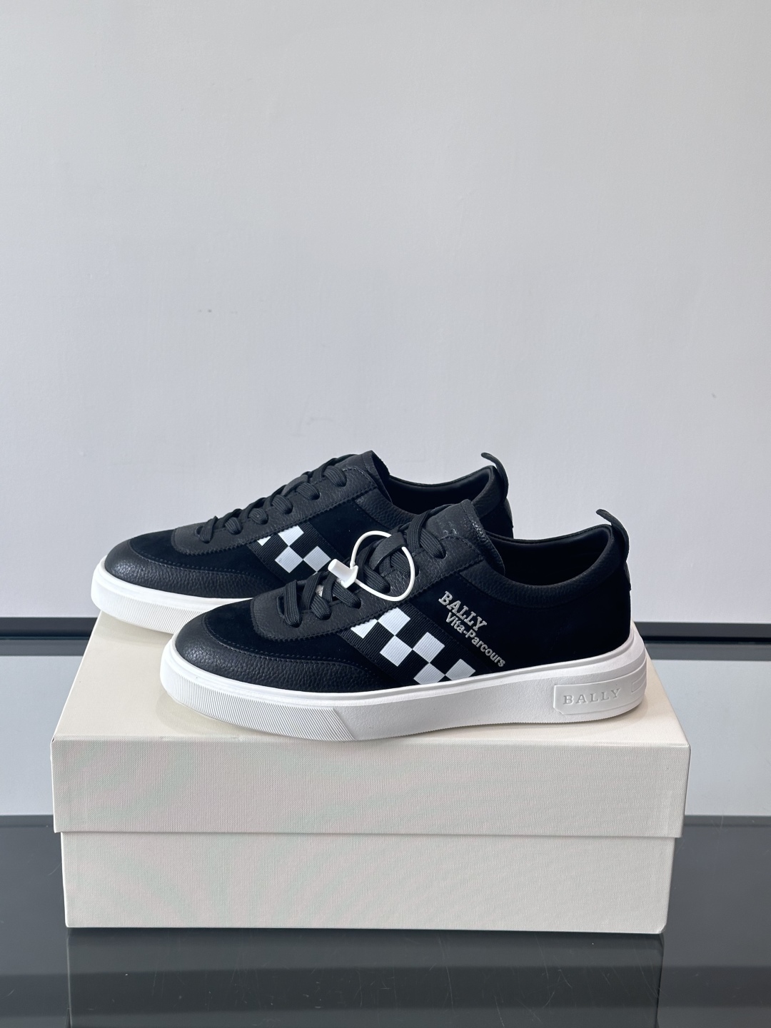 BALLY