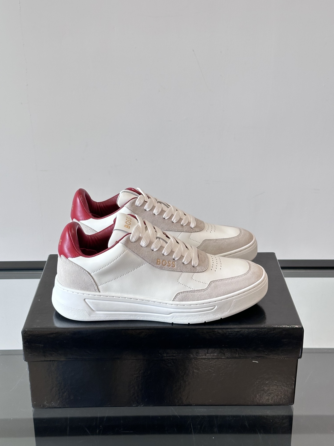 BOSS Sneakers