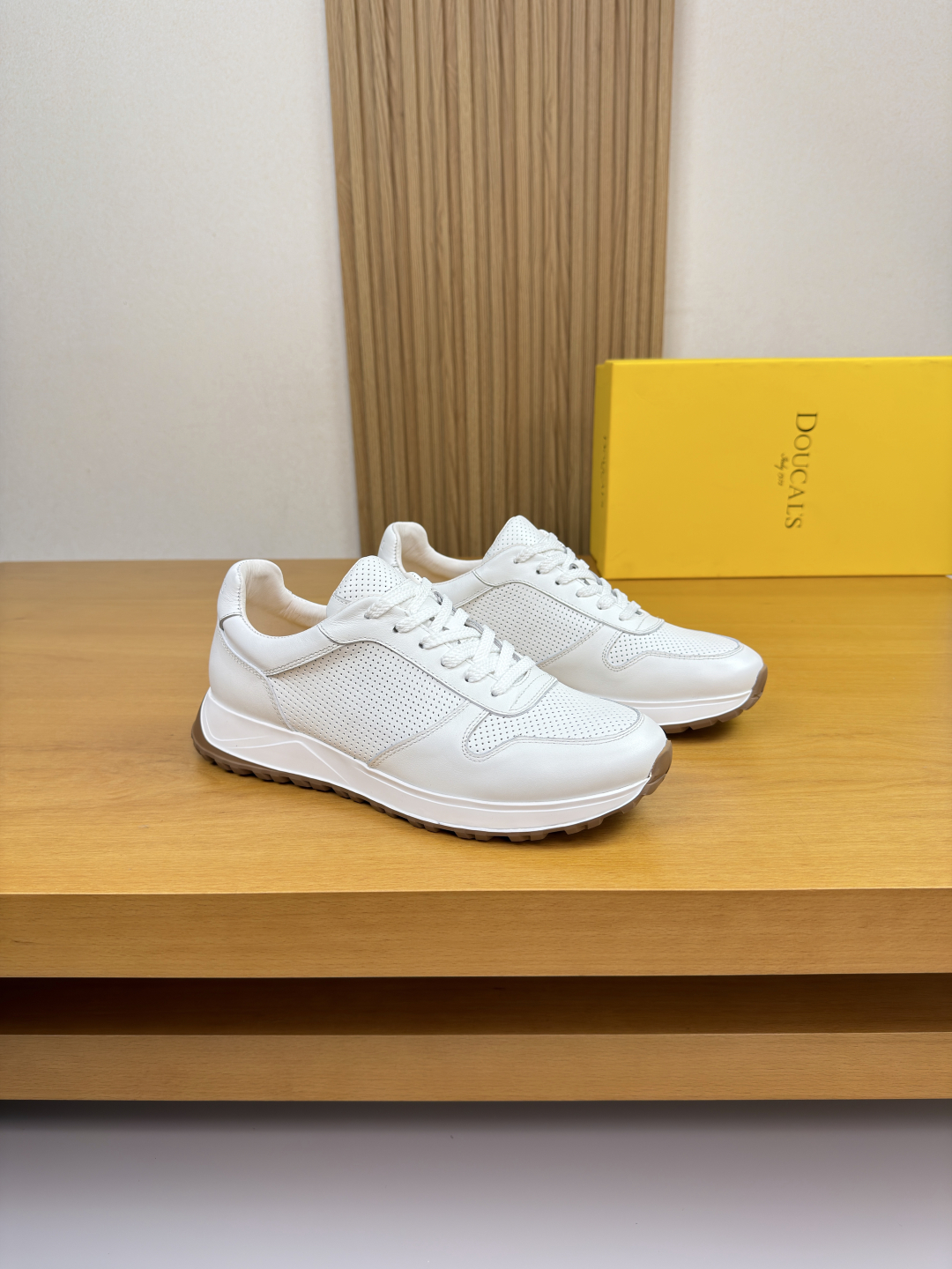 DOUCAL'S Sneakers
