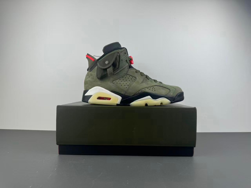 Travis Scott x Air Jordan 6  CN1084-200