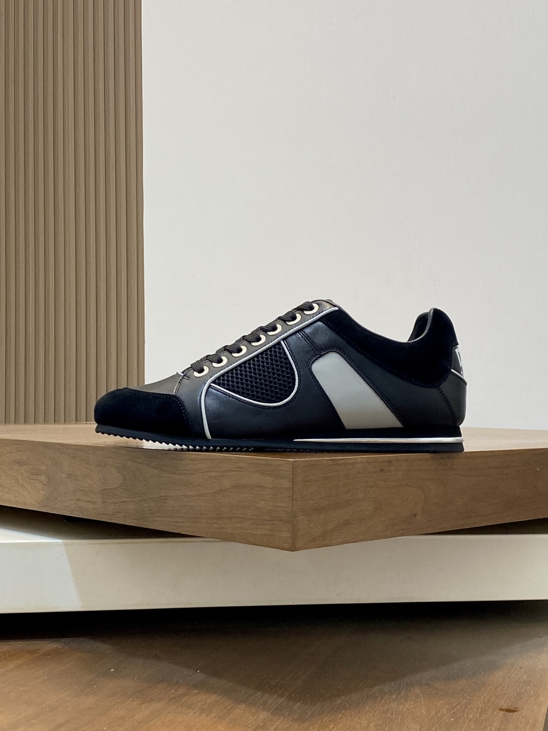 DOLCE & GABBANA Sneakers