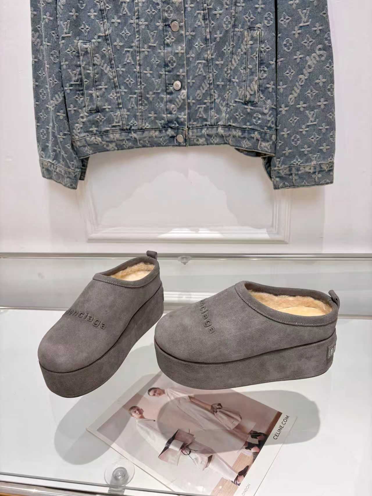 Balenciaga 2025 ALASKA SOFT