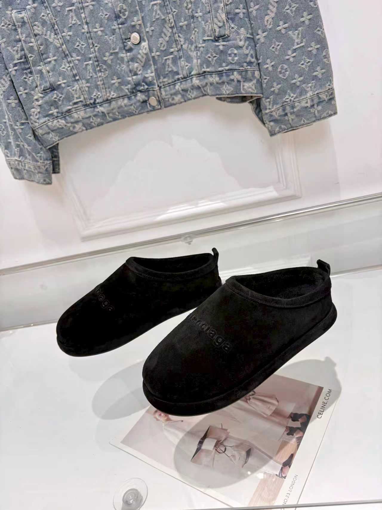 Balenciaga 2025 ALASKA SOFT