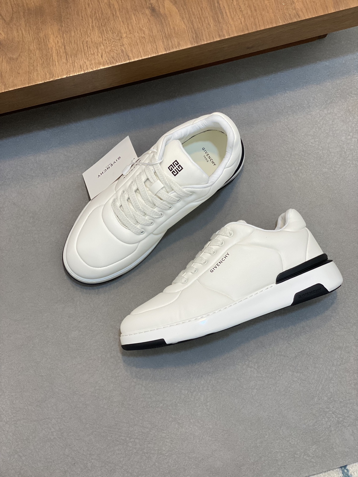 Givenchy Men's sneakers