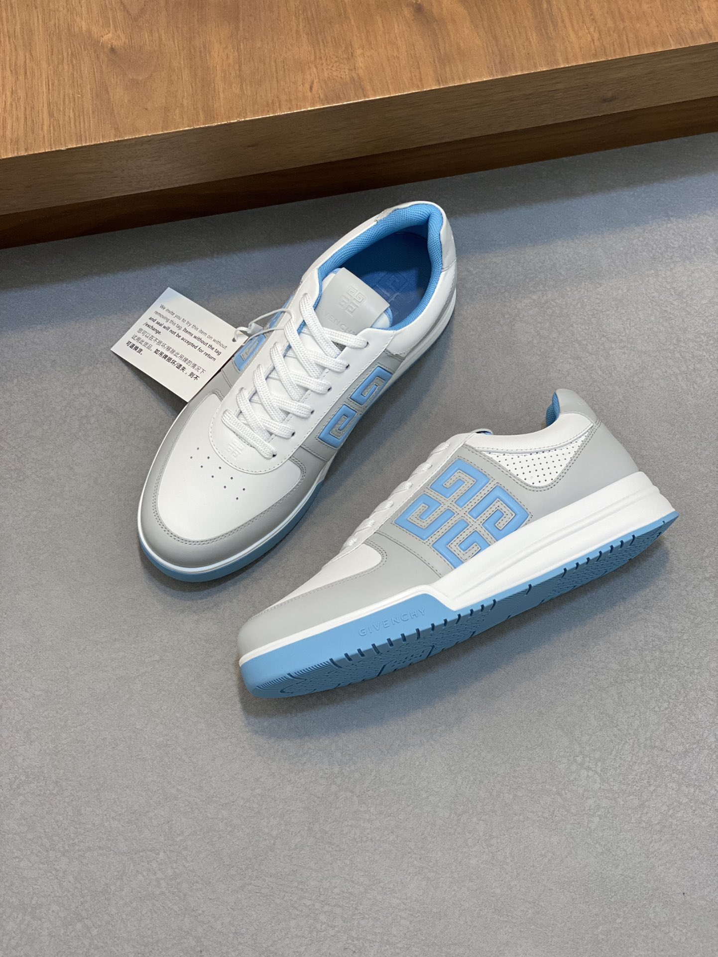 Givenchy Men's sneakers