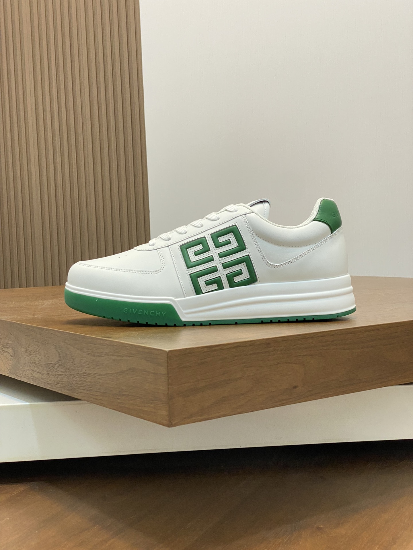 Givenchy Men's sneakers