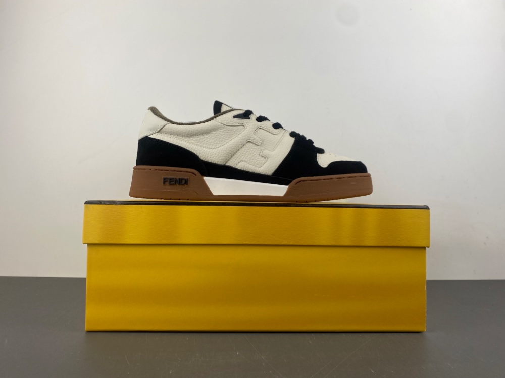 Fendi Match 8E8252 AHH2 F1FHS