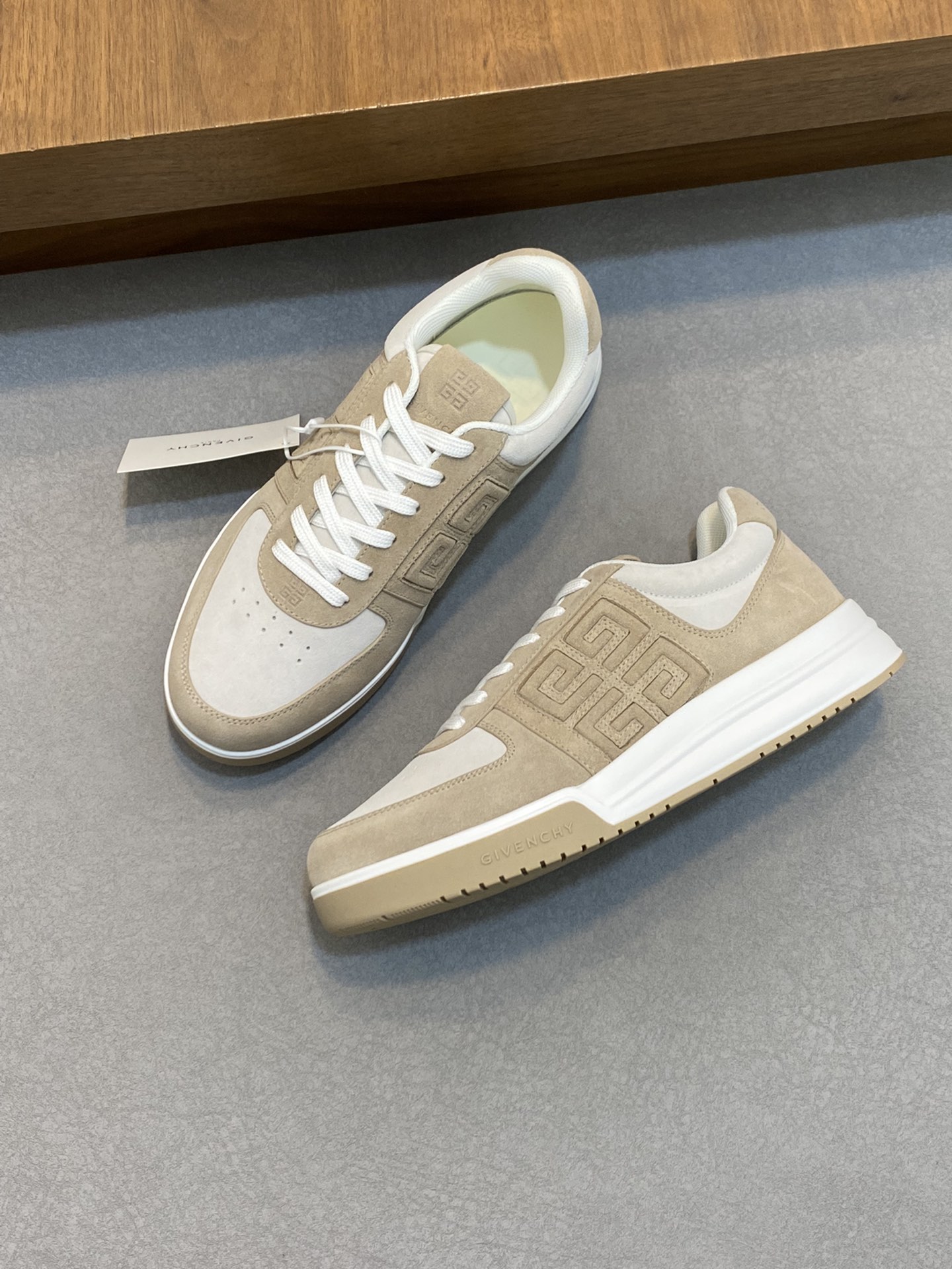 Givenchy Men's sneakers