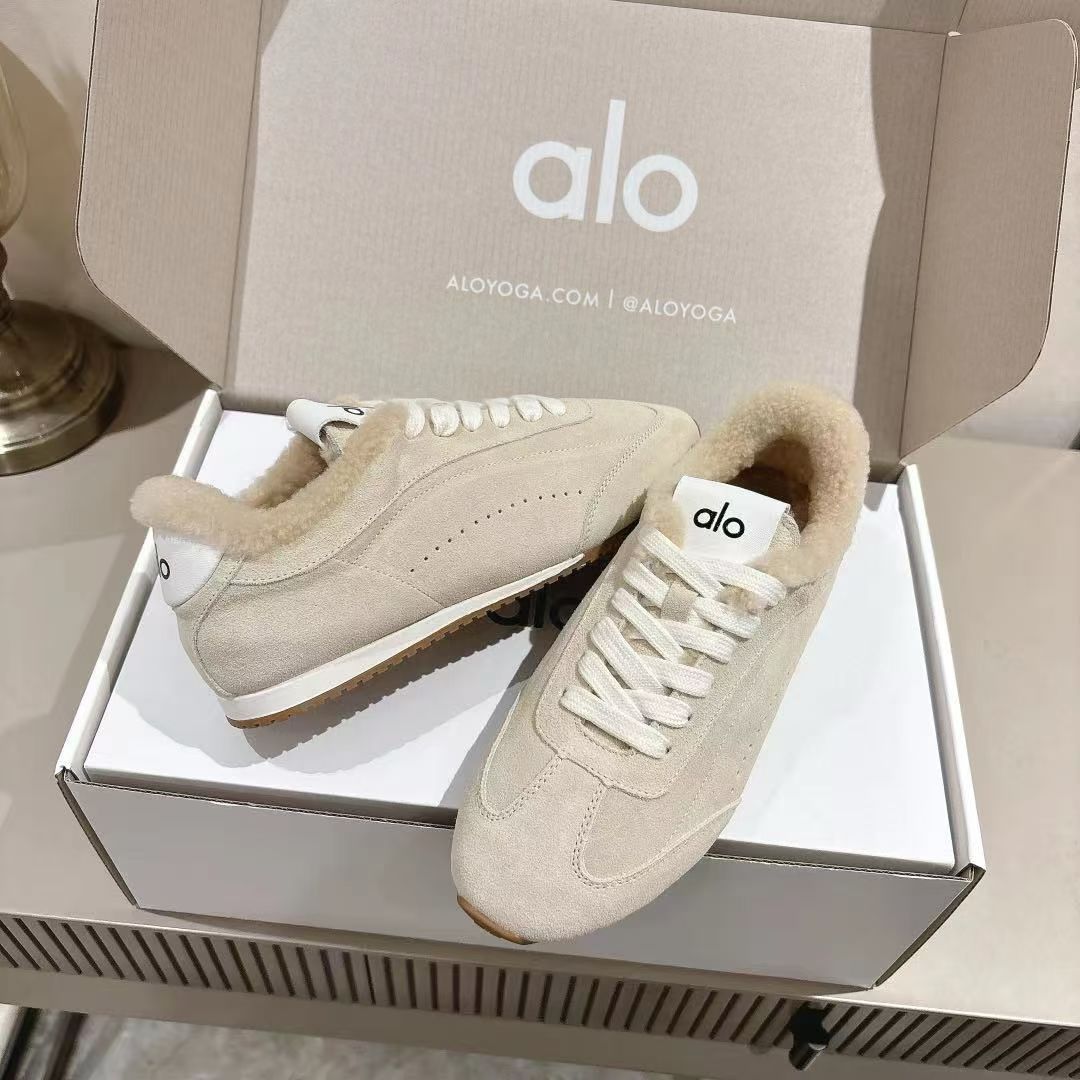 alo retro trainers