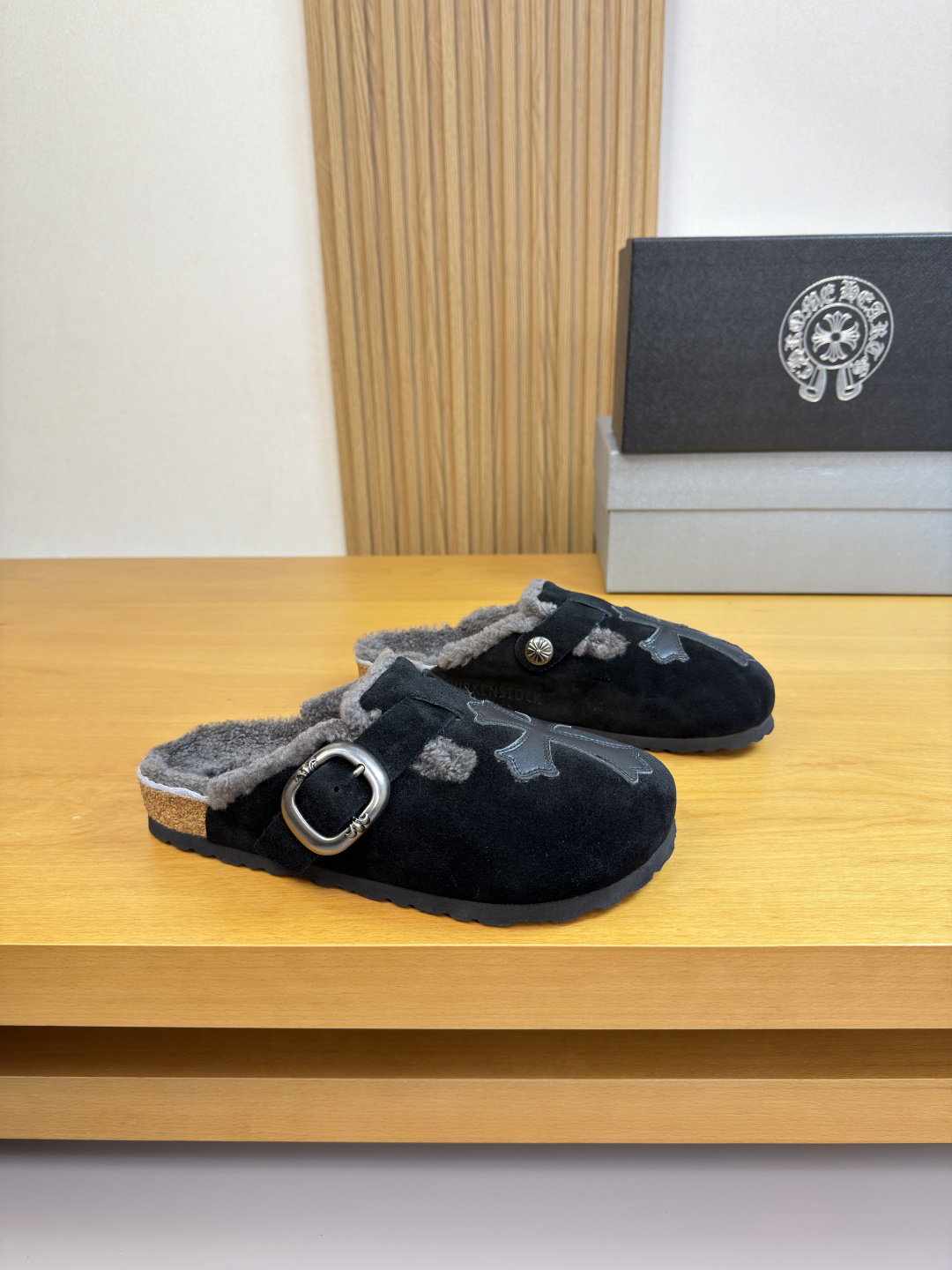 Chrome Hearts slippers
