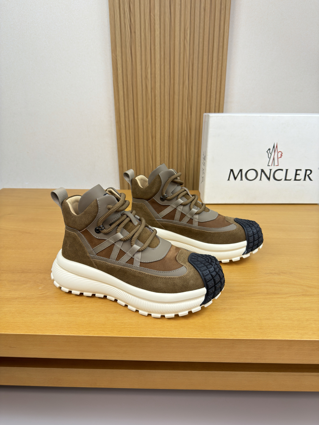 MONCLER  Sneakers