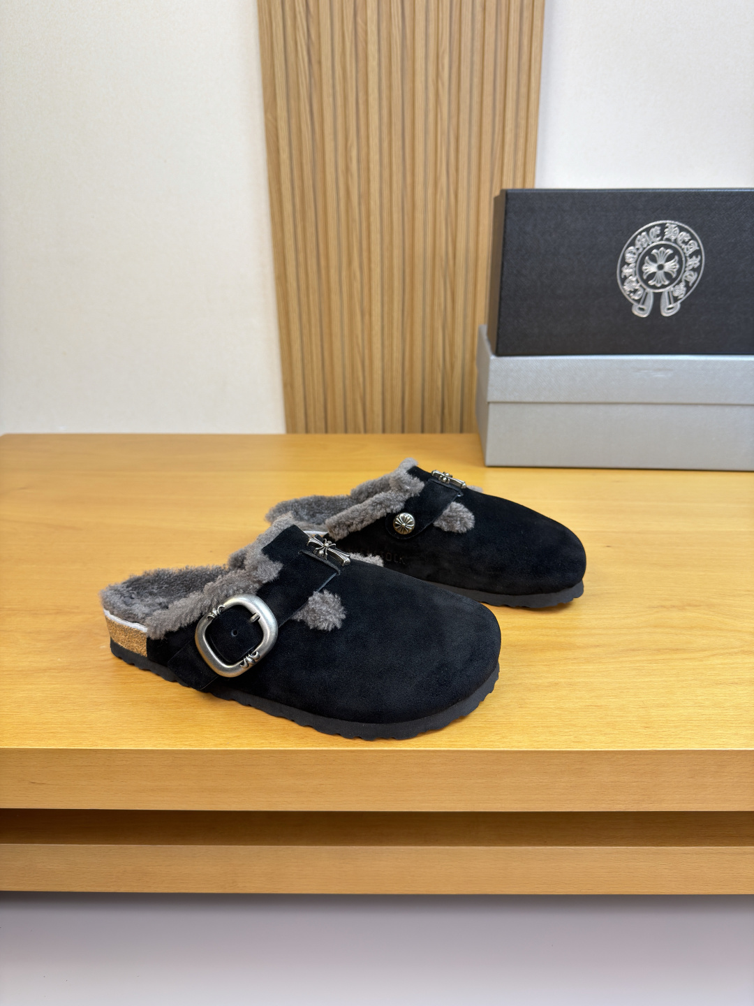 Chrome Hearts slippers