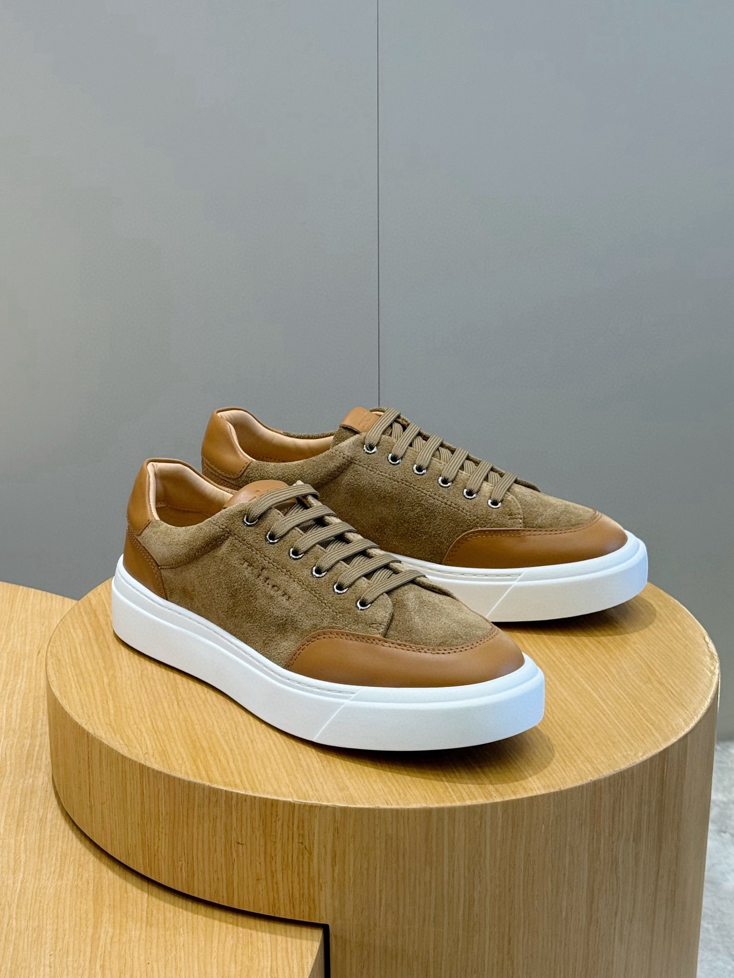 Kiton Sneakers