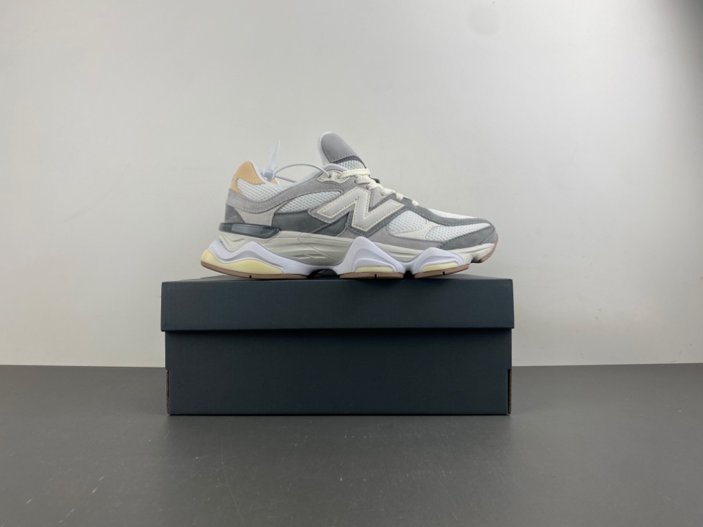 New Balance 9060 ' U9060AUB