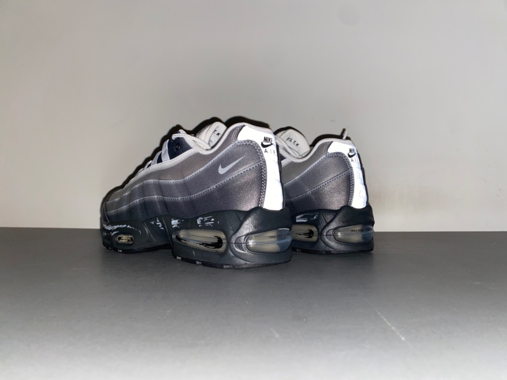 Nike Air Max 95 'Black'  II7404-100