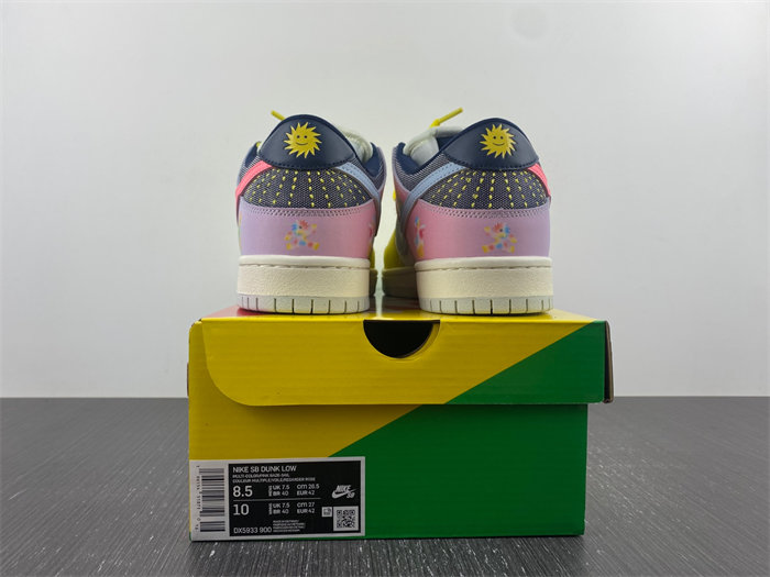 Nike Dunk SB Low "Bettie " DX5933-900