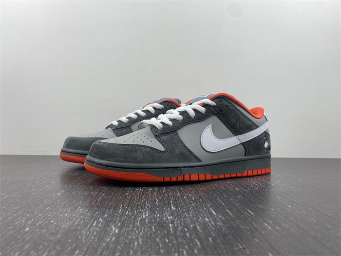 Nike SB Dunk Low  304292-011