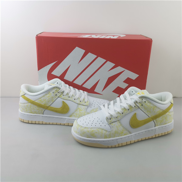 Nike Dunk Low Yellow Strike (W)  DM9467-700