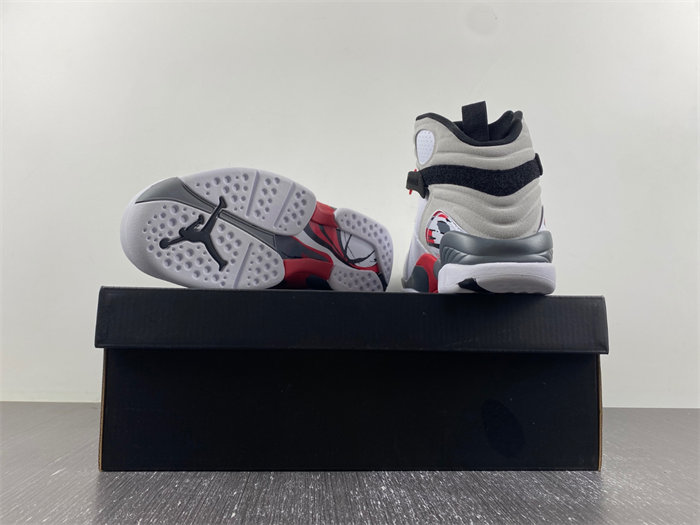 Jordan 8 Retro Bugs Bunny 305381-103