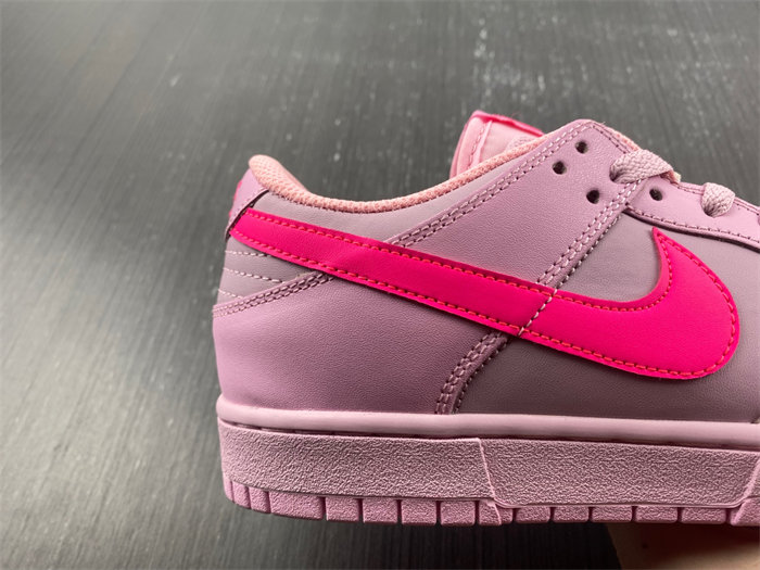 Nike Dunk Low Triple Pink DH9756-600