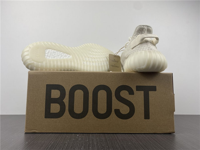 Ad*s yeezy boost 350 v2 cabbage q6316