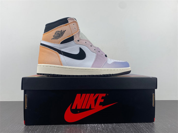 Jordan 1 Retro High OG Skyline DX0054-805